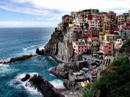 15 Most Impressive Cities On The Cliffs 15 Photos Funcage