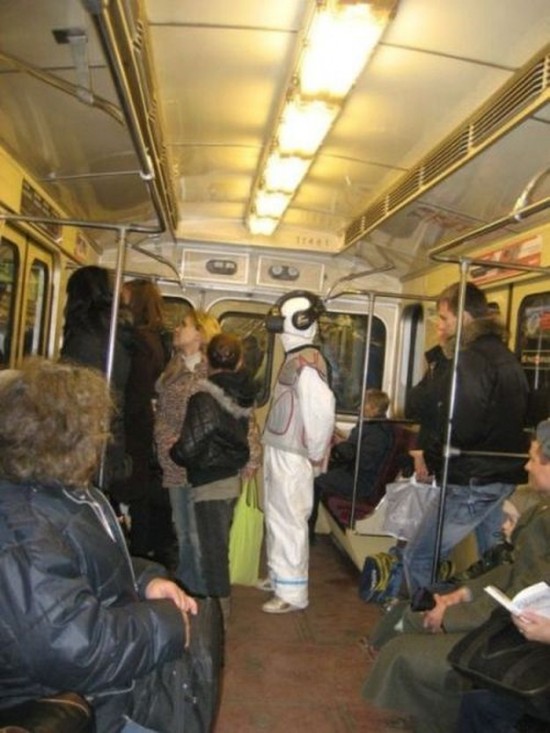 Strange Passengers on Public Transportation (31 Photos) FunCage