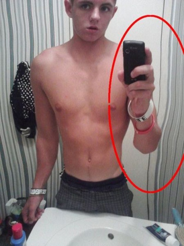 Amateur-Photoshoppers-Who-Got-Caught-028