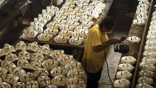 [Image: Production-Of-The-Fawkes-Masks-008-550x309.jpg]