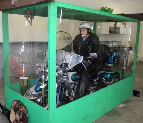 Dead Biker Buried Riding Harley in Giant Transparent Casket 002