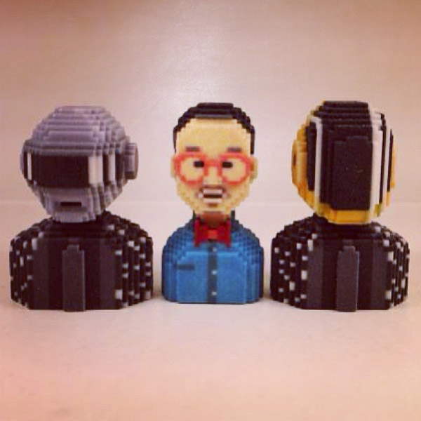 This App Lets You Create a Pixelated 3D Printed Avatar of Yourself 003