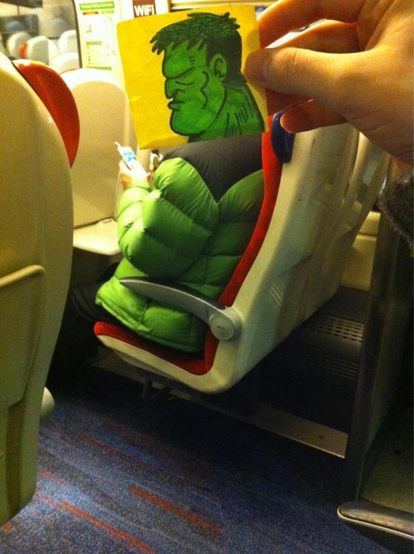 This Guy Has a Funny Solution For Avoiding Boredom On His Commute 007