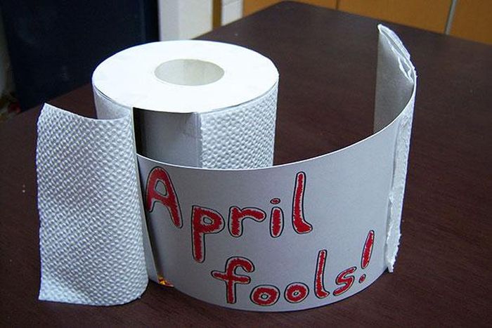 24 Nice prank ideas for April Fools Day 014