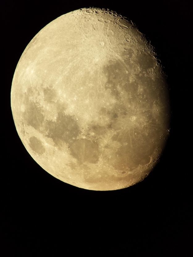 TAKE A GIANT-ASS PICTURE OF THE MOON