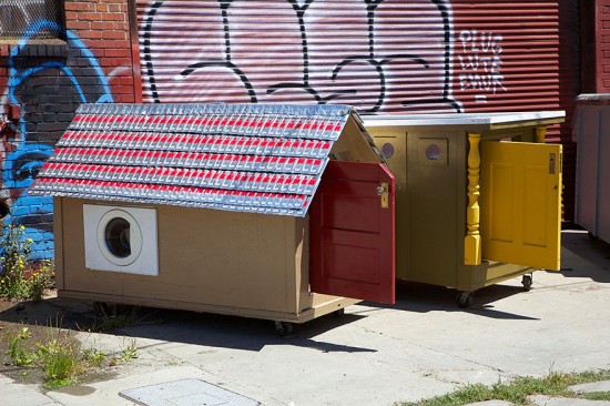 Artist Gregory Kloehn Creates Home For Homeless From Garbage 010