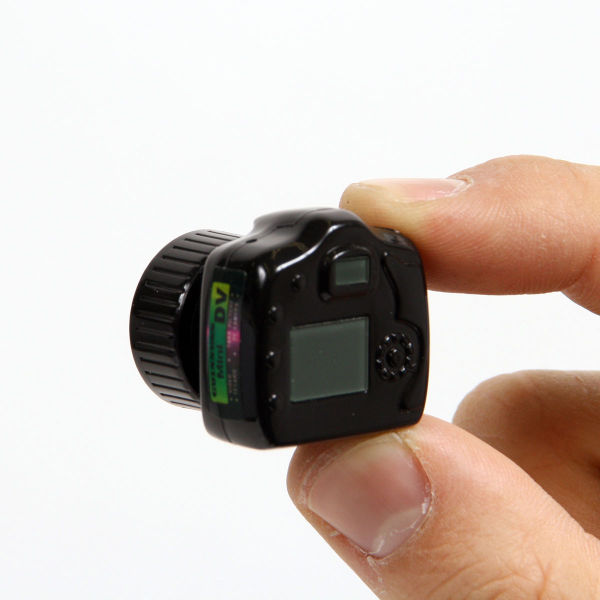 The smallest camera lara croft go