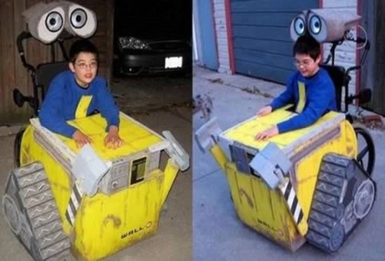 12-Awesome-Wheelchair-Halloween-Costumes-012