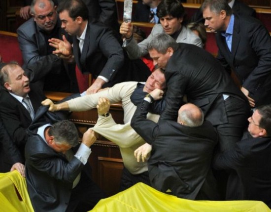 Parliamentary-Fights-from-Around-the-World-031