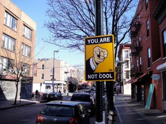 Amusing-Street-Pranks-and-Sign-Gags-001