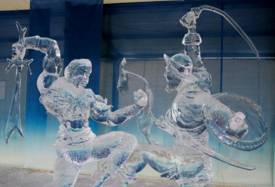 Beautiful-Ice-Sculptures-016