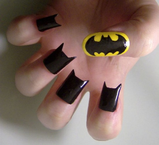Here-Comes-the-Pop-Culture-Nails-003