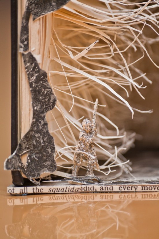 Mysterious-Paper-Sculptures-011