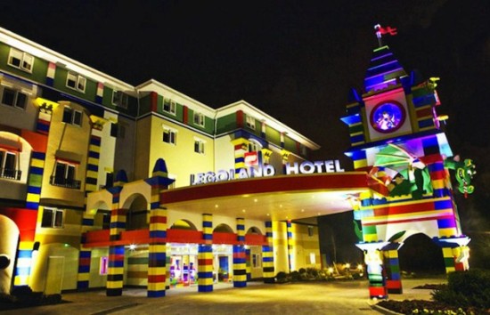 Real-Lego-hotel-001