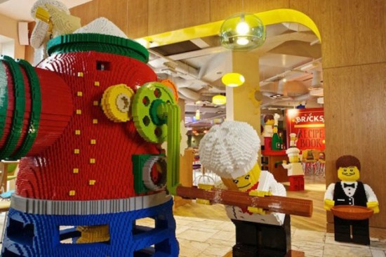 Real-Lego-hotel-007