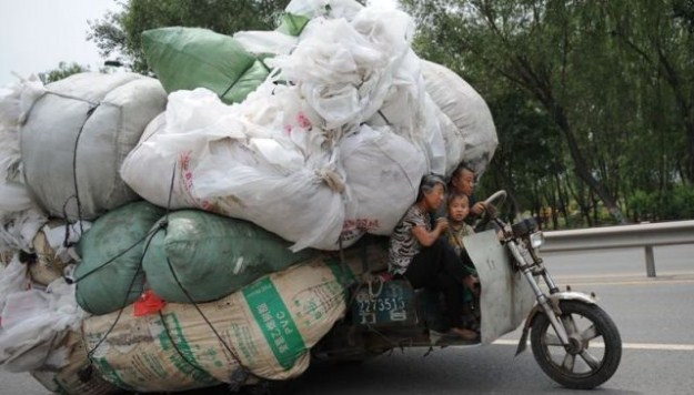 Chinese-Drivers-Give-New-Meaning-to-the-Term-005
