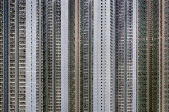 High-rise-buildings-in-Hong-Kong-002