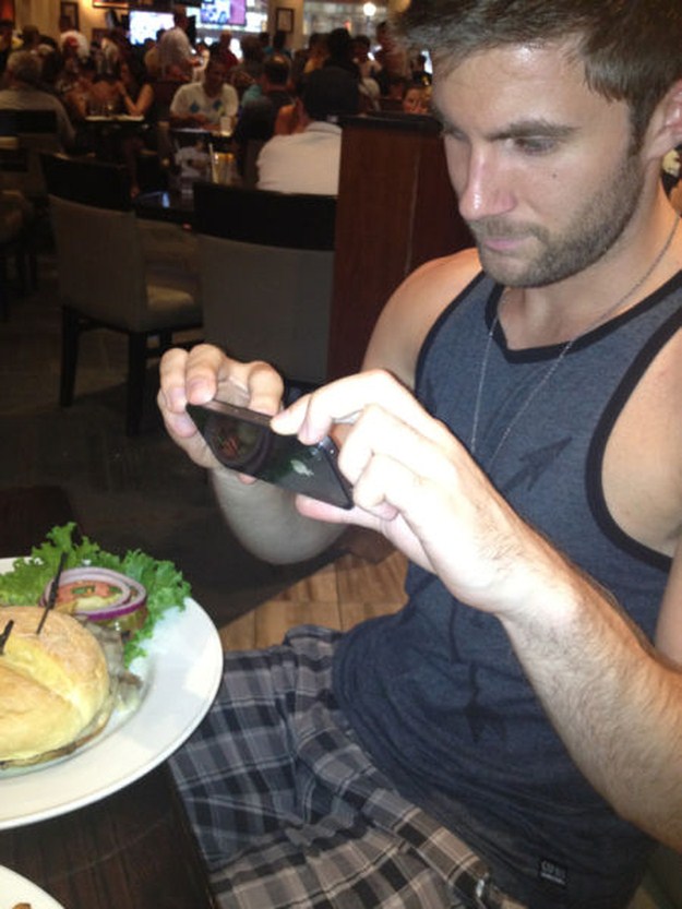 Hipsters-Who-Are-Really-Foodies-in-Disguise-004