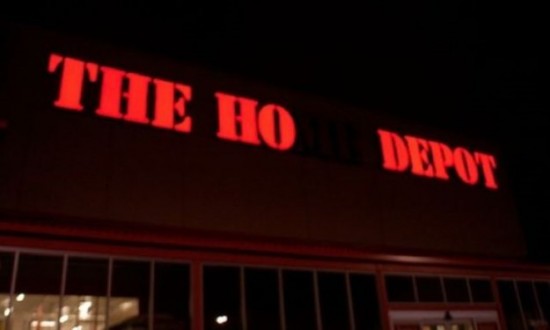 Neon-Sign-Fails-Produce-Hilarious-and-Unfortunate-Messaging-016