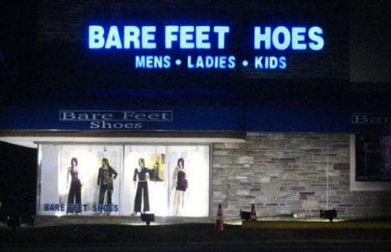 Neon-Sign-Fails-Produce-Hilarious-and-Unfortunate-Messaging-021