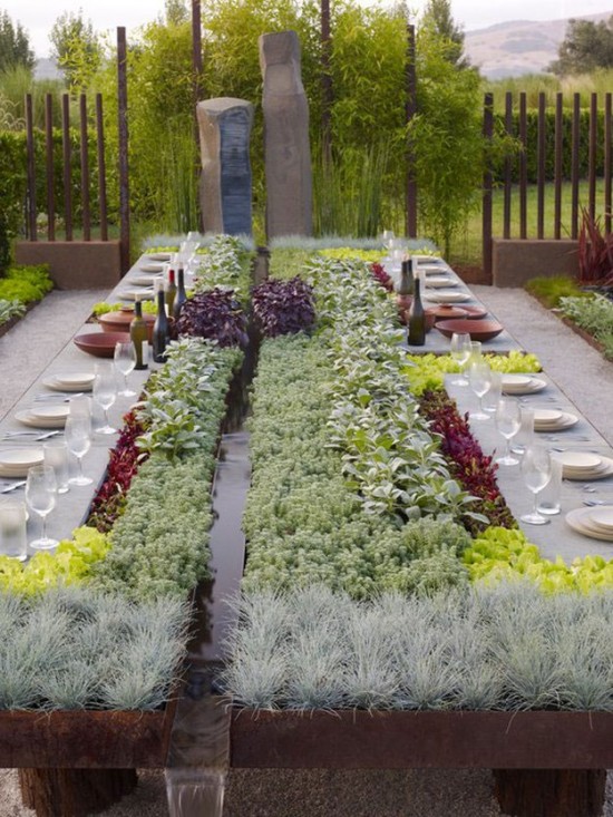 The-Outdoor-Living-Garden-Table-002