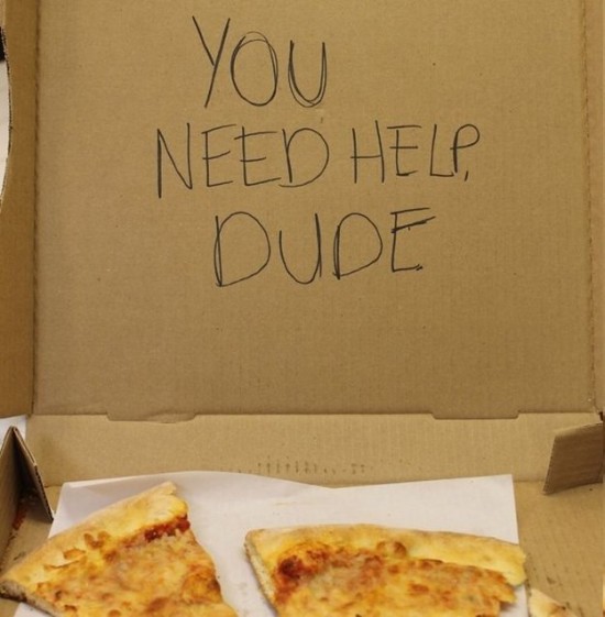 20-Hilariously-Creative-Pizza-Box-Drawing-Requests-002
