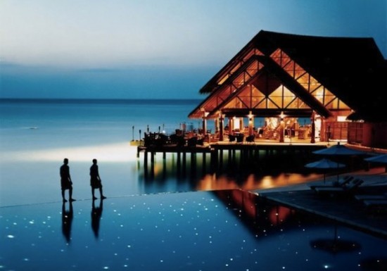 25-Gorgeous-Resorts-To-Escape-The-Winter-Blues-003