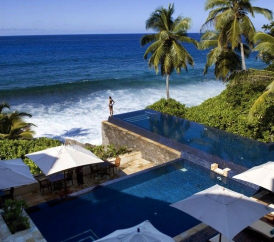 25-Gorgeous-Resorts-To-Escape-The-Winter-Blues-008