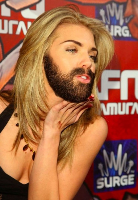 30-Female-Celebrities-with-Beards-018