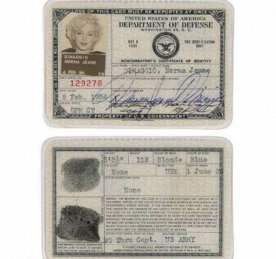 Famous-People-And-Their-Passports-005