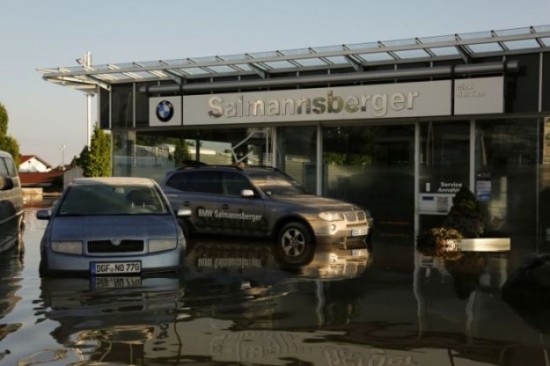 Flooded-Cars-in-Germany-003