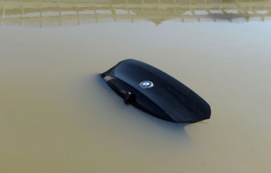 Flooded-Cars-in-Germany-004