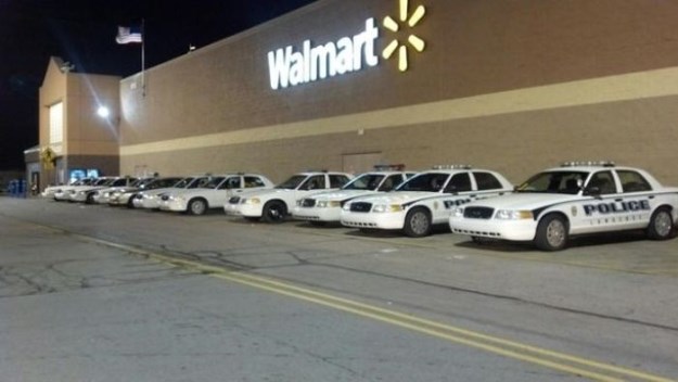 Amusing-Walmart-007