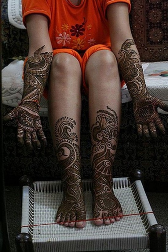 Beautiful-Henna-Tattoos-010