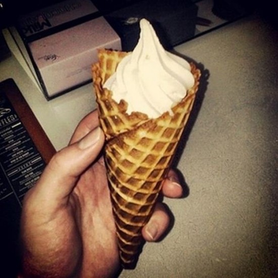 Ice-Cream-Cones-024