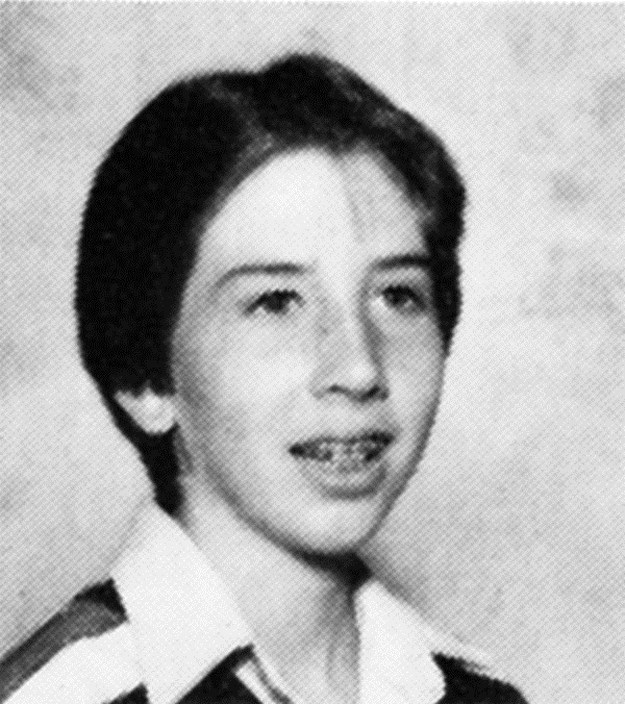 Celebrities-Wearing-Braces-011
