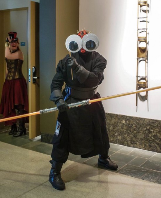 Cosplay-with-Giant-Googly-Eyes-018