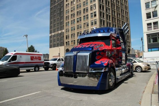 On-the-Set-of-the-Transformers-4-008