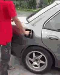 25-GIFs-That-Prove-People-Are-Idiots-023