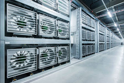 Facebook-Opens-New-Data-Centre-In-Sweden-003