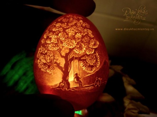 Intricate-Eggshell-Carvings-Make-Stunning-Lamps-001