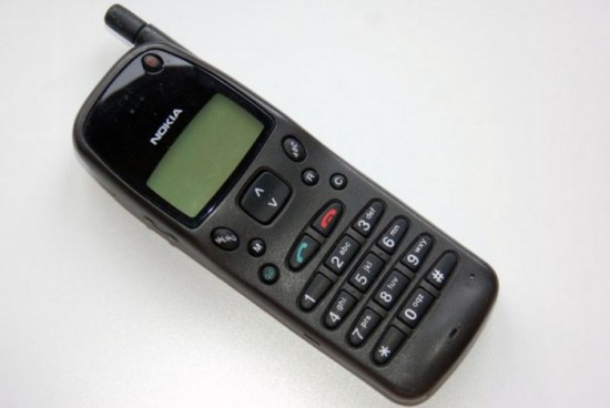 Nokia-Handsets-Since-1984-2013-004