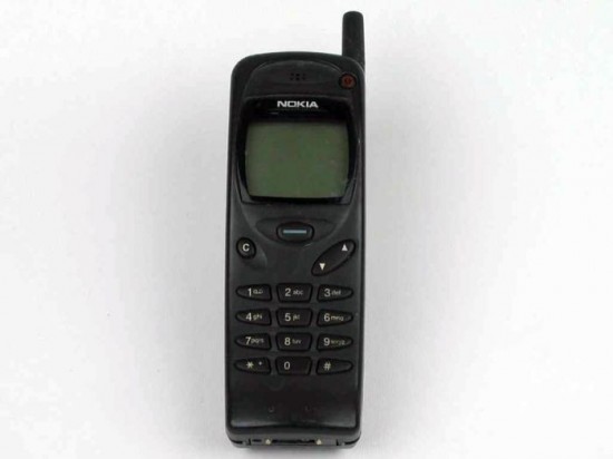 Nokia-Handsets-Since-1984-2013-007
