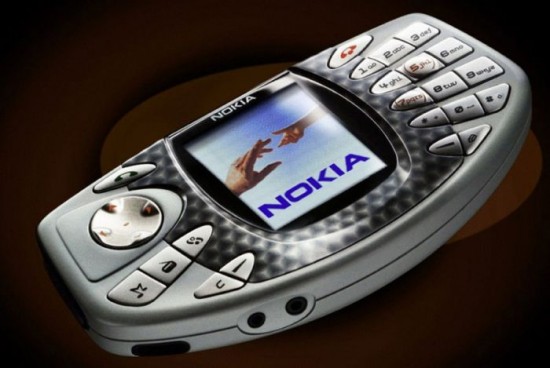Nokia-Handsets-Since-1984-2013-017