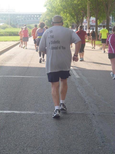 Old-People -With-Awesome-Tshirts-015