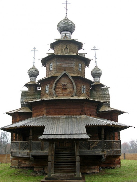 Spectacular-Wooden-Churches-From-Russia-009