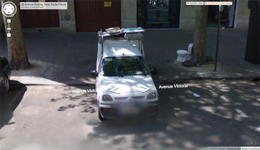 10-Embarrasing-Shots-on-Google-Street-View-006