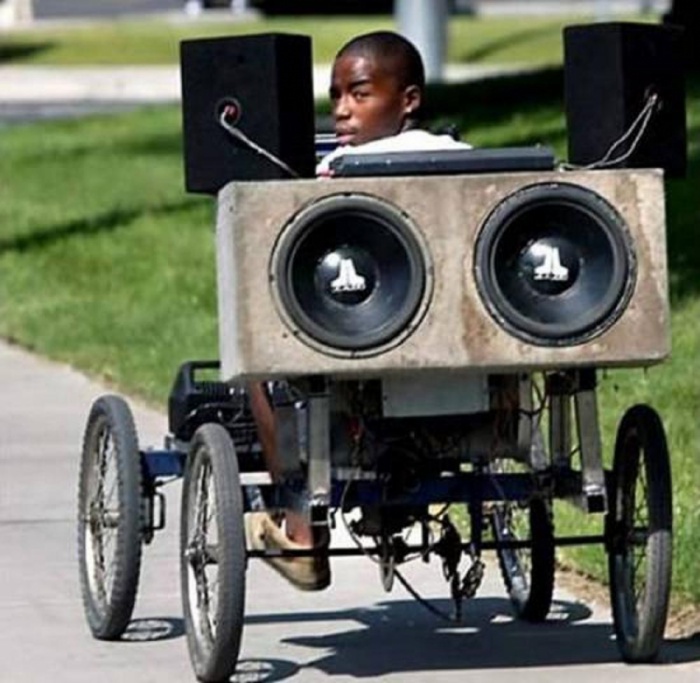 11-Photos-that-Make-Absolutely-No-Sense-008