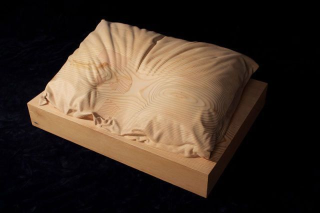 Amazing-Sculptures-Made-from-Wood-022