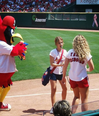 Cardinals-Cheerleaders-024